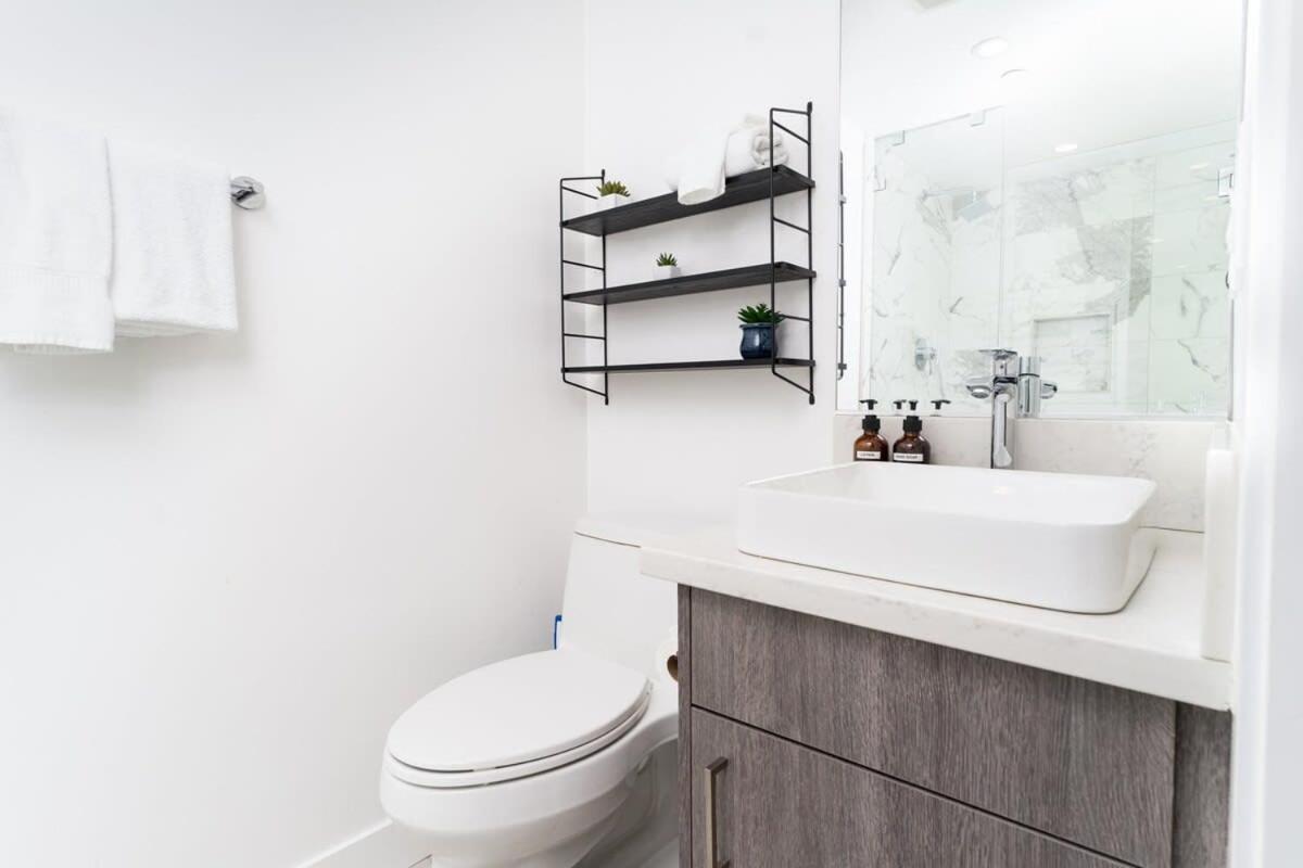 Bright And Trendy 2-Story Bankers Hill Condo San Diego Bagian luar foto