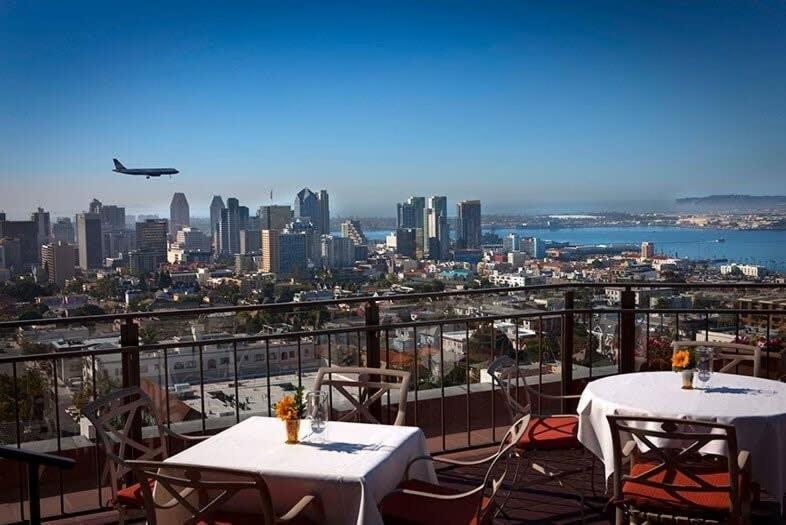 Bright And Trendy 2-Story Bankers Hill Condo San Diego Bagian luar foto