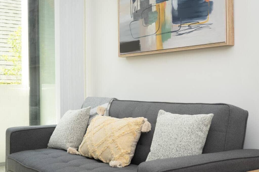 Bright And Trendy 2-Story Bankers Hill Condo San Diego Bagian luar foto
